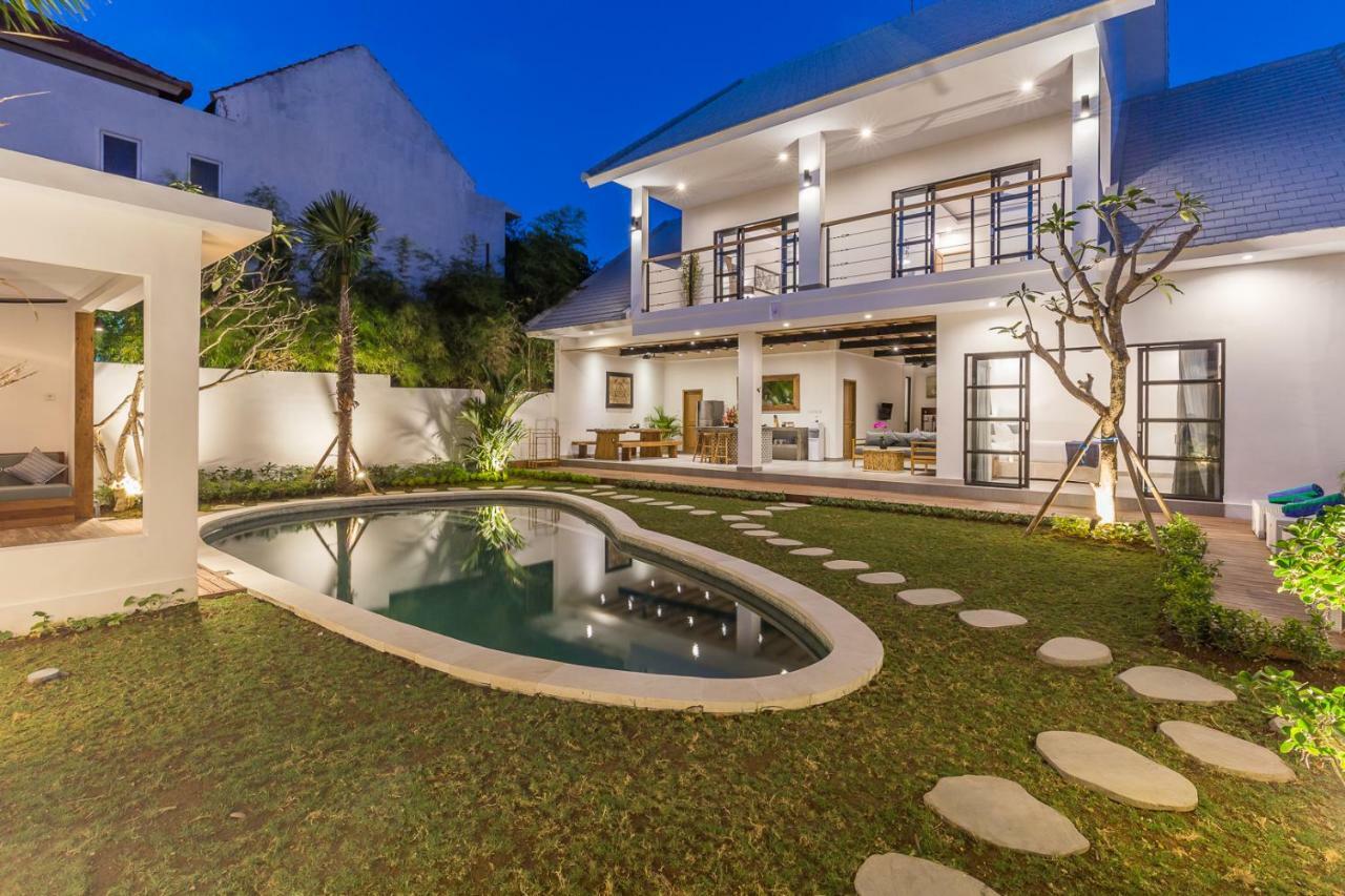 Villa Jamu Seminyak Exterior foto